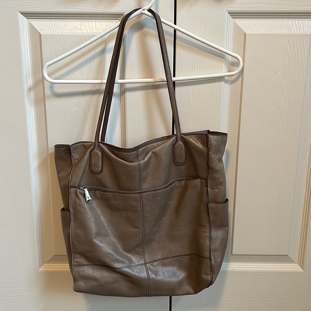 Women’s Hobo Leather Satchel- Light Beige.